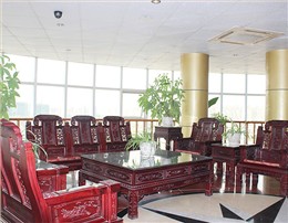 連康明休息區(qū)